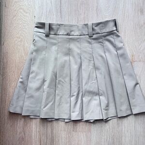 Aritzia | Sunday Best | Olive/Khaki Pleated Mini/Micro Skirt | Size 4